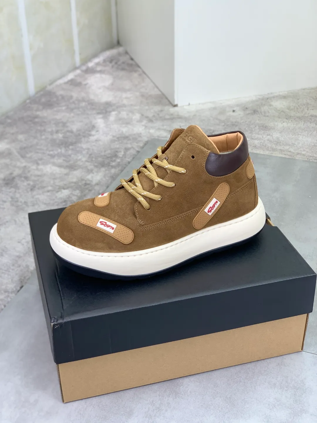 Men's men's shoes 💰P660 New arrival 🆕🆕🆕 IUGGI winter 🎄Q version ugly band-aid rhubarb boots men's trendy brand matte leather Martin boots high-top thick-soled big-toe shoes original designer cock-toe boots winter new retro men's shoes trendy and fashionable thick-soled bread shoes non-slip and wear-resistant Size: 39-44